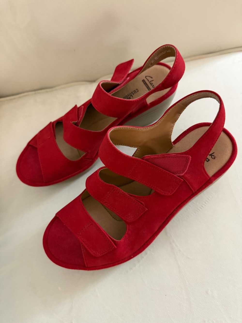 Clarks Collection Red Suede Triple-Strap Slingback Sandals Size 7